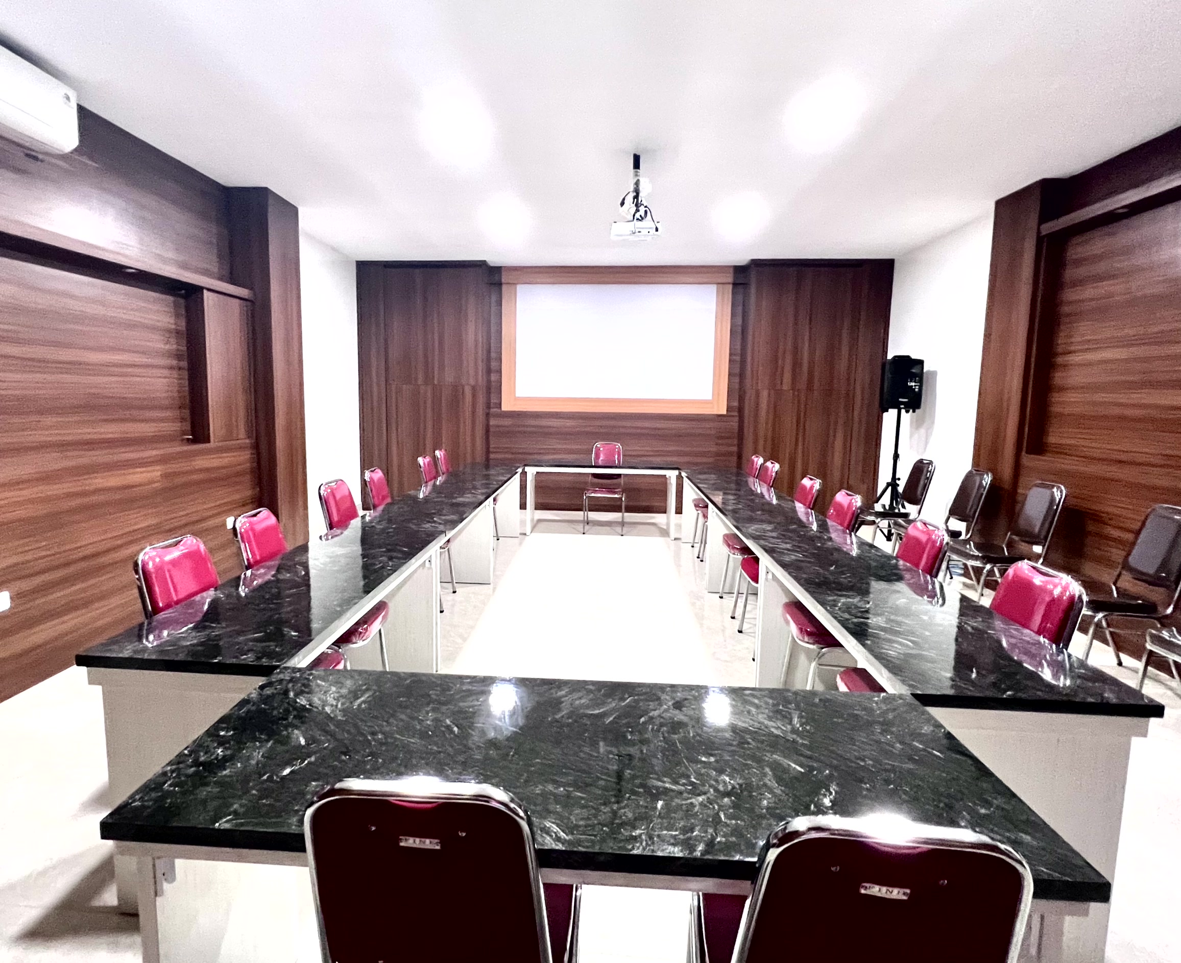 sewa gedung pernikahan murah